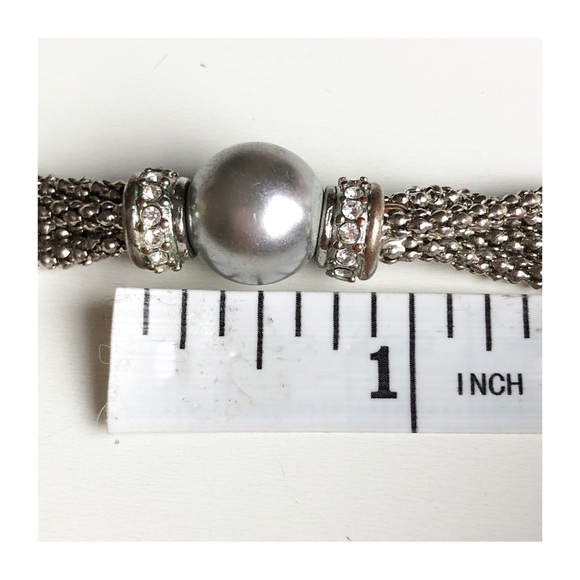 PREMIER DESIGNS Gun Metal Tone Multilayered Chain Link Bracelet with Faux Pearl - Picture 8 of 10